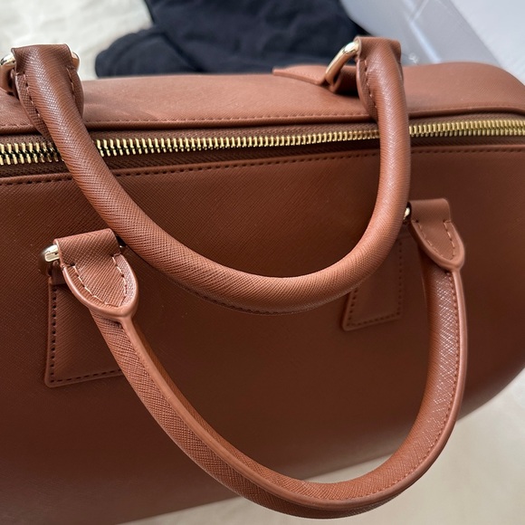 BTS V Mute Boston Bag | Virkin | Artist-Made Collection | Kim Taehyung - Picture 12 of 16